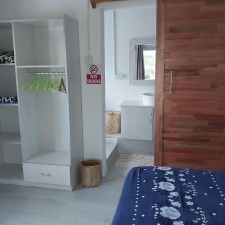Poisson D'Or Guest House Port Mathurin Exterior foto