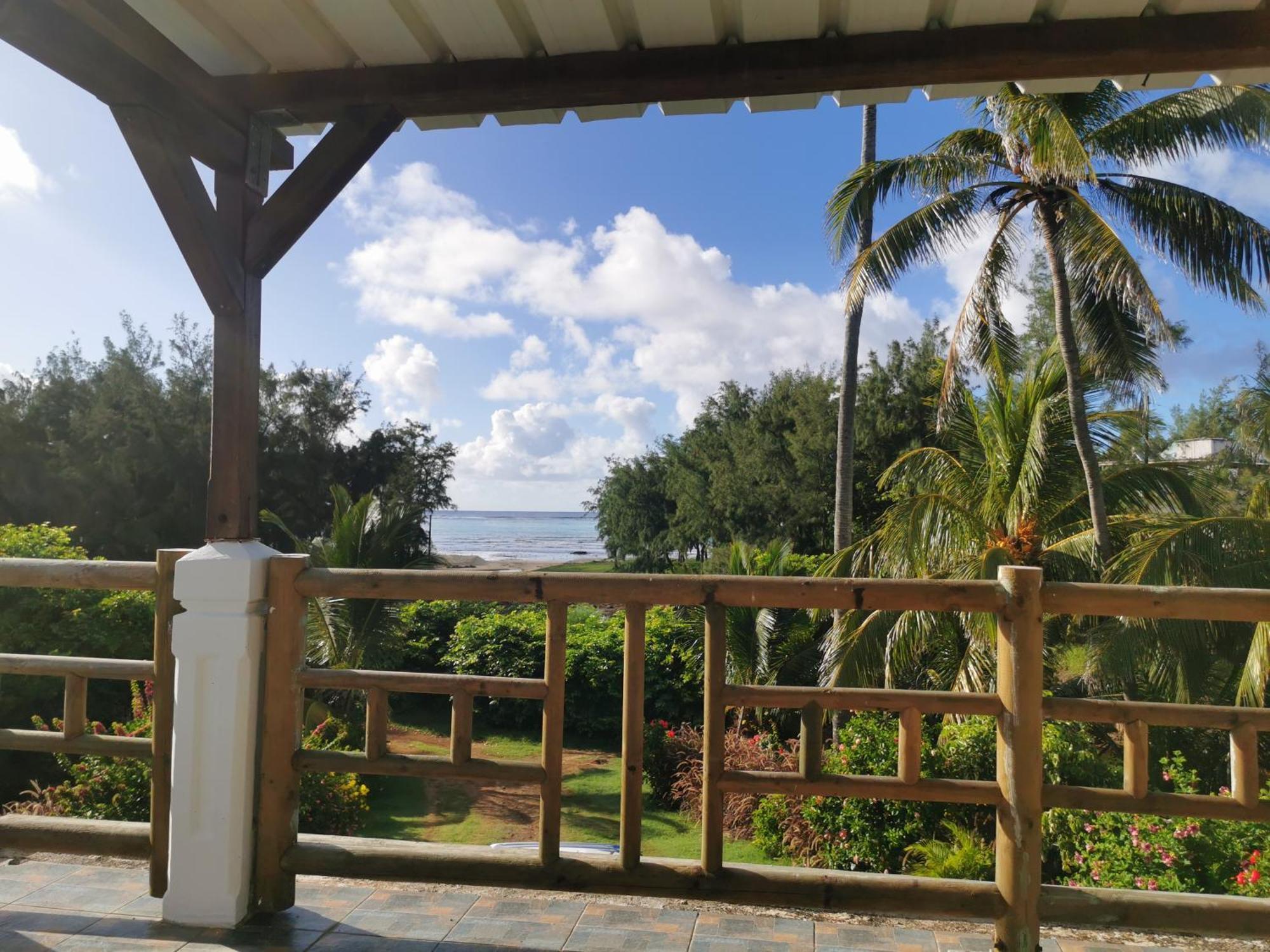 Poisson D'Or Guest House Port Mathurin Exterior foto